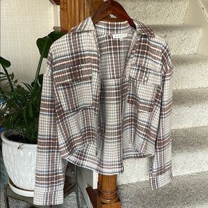 NWT HYFVE Stylish Plaid Button-Up Cropped Jacket